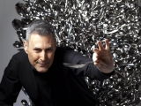 Uri Geller Kellogg's Throne of Spoons.