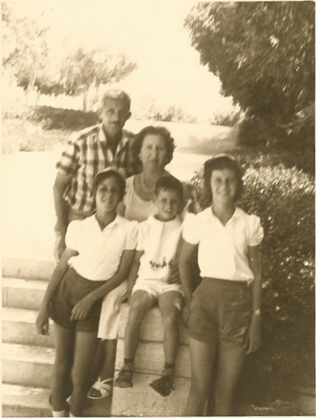 The Shtrang family